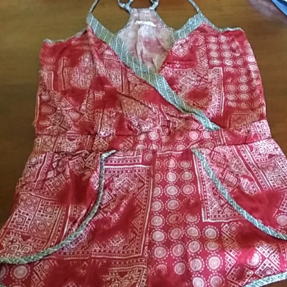 Lightweight romper - Picture 2 of 3